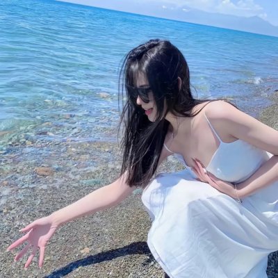 末基劳:英雄崛起 海报